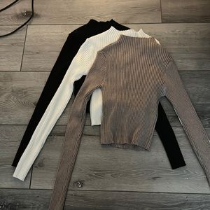 Set of 3 cropped turtleneck